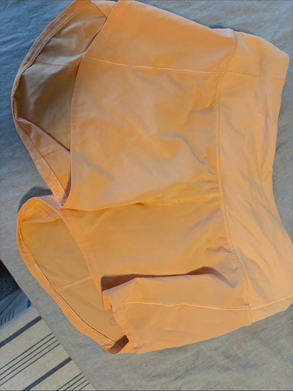 Women's Peach Active Shorts